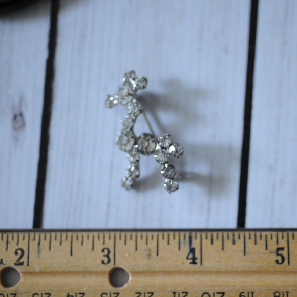 Alilang Silvery Brontosaurus Brooch - Rhinestone Dinosaur Crystal Critter Pin - View #9